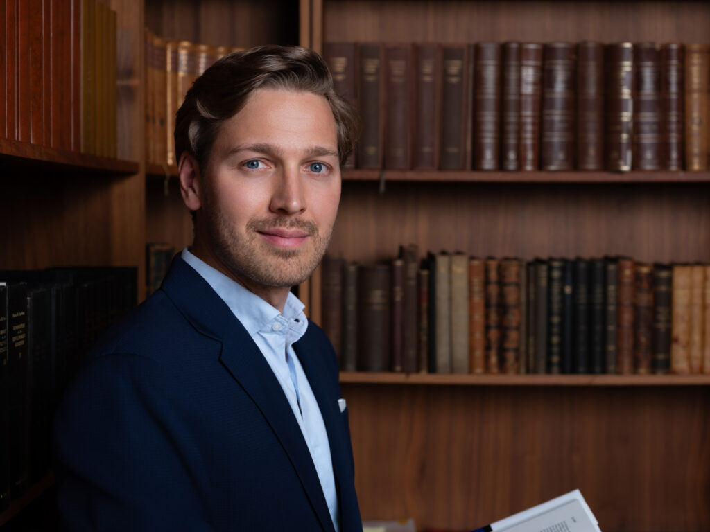 Mag. Georg Buresch, MBA, Rechtsanwalt für Immobilienrecht